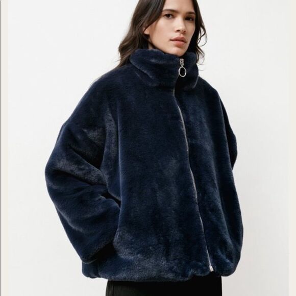 Priory Greatcoat in Faux Fur Navy - Picture 3 of 6
